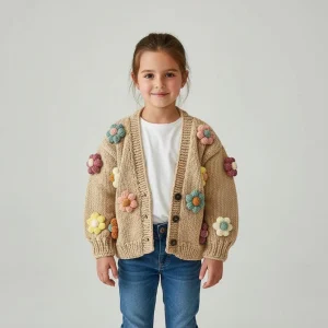 Cardigan per Bambina Fatto a Mano a Maglia con Fiori di Margherita
